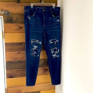 Ladies American Eagle Skinny Jeans size 18